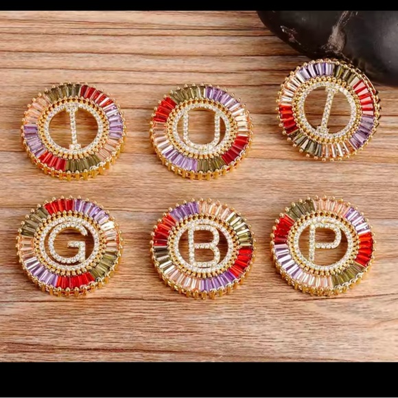 Tri Color Cubic Zirconia initial Pendant Necklace For Women gold and silver - Picture 5 of 6